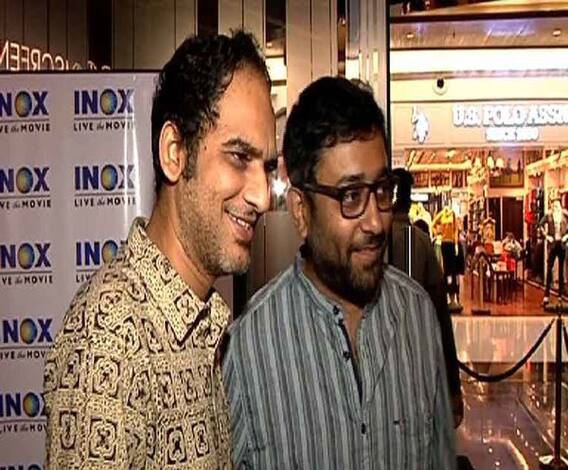 টাক পড়ার পিছনেও এক কাহিনি লুকিয়ে থাকতে পারে, সেটাই তুলে ধরা হয়েছে ঋত্বিক চক্রবর্তী, শ্রাবন্তী অভিনীত টেকোয়, মুক্তি পেল ঋতুপর্ণা সেনগুপ্ত অভিনীত ‘লাইম অ্যান্ড লাইট’ ছবিটিও