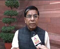  কেন্দ্রের পাঠানো মশা নিয়ন্ত্রণ কর্মসূচির টাকা কোথায় গেল? ডেঙ্গু পরিস্থিতি সামাল দিতে কেন্দ্রের সাহায্য নিক রাজ্য, পরামর্শ বিজেপি সাংসদ সুভাষ সরকারের