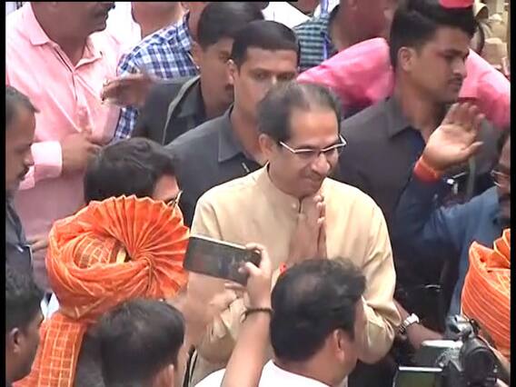 Maharashtra में सरकार बनेगी, लेकिन कब तक चलेगी ? संविधान की शपथ में बड़ी बहस