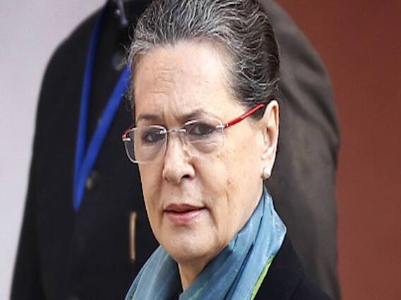 Maharashtra: Congress को Sharad Pawar पर पूरा भरोसा, सुरजेवाला बोले- पवार ने अपना पक्ष साफगोई से रखा