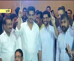 কাল শিবাজী পার্কে মুখ্যমন্ত্রী পদে উদ্ধবের শপথগ্রহণ, আমন্ত্রণ জানানো হবে নরেন্দ্র মোদি ও অমিত শাহকে, লালকৃষ্ণ আডবাণী ও মোহন ভাগবতকেও আমন্ত্রণ জানাবেন উদ্ধব