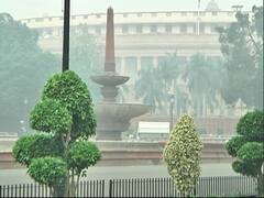 AQI level at Delhi's Vijay Chowk crosses 500