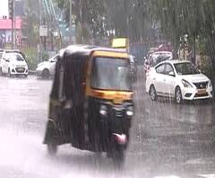  Mumbai Rains | 'महा' चक्रीवादळामुळे मुंबईसह उपनगरात पावसाची हजेरी | ABP Majha