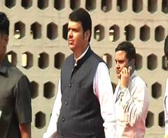 Maharashtra Politics | महाराष्ट्रात कर्नाटक पॅटर्न राबवण्याचा भाजपचा डाव, शिवसेना मुख्यमंत्रीपदावर ठाम | ABP Majha