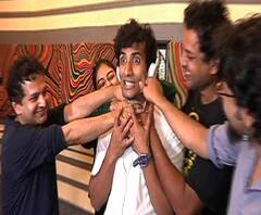 ফিল্মস্টার: অস্কারে ভারতের প্রতিনিধি ‘গাল্লি বয়’, বাংলা ছবি ভটভটি-র জন্য র‍্যাপ গাইলেন ঋষভ 