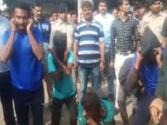 રાજકોટઃ યુવકના હત્યારાઓનું પોલીસે કાઢ્યું સરઘસ, મૃતકની માતાએ પોલીસને શું કરી વિનંતી?