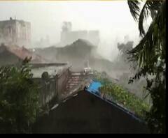 Sangli Heavy Rain | सांगलीच्या मिरजमध्ये मुसळधार पावसामुळे खरीप पिकांसह घरांचंही नुकसान | ABP Majha 