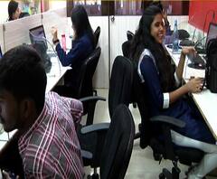 Private Sector Job | खासगी क्षेत्रातील कर्मचाऱ्यांचा पगार सरासरी 10 टक्क्यांनी वाढणार : अहवाल | ABP Majha