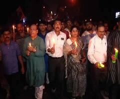 কুলগামে জঙ্গিহানায় ৫ বাঙালি খুনের প্রতিবাদে কলকাতায় মোমবাতি মিছিল তৃণমূলের