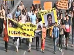 Police वालों के समर्थन में Kiran Bedi, बोलीं- अपने रुख पर कायम रहें