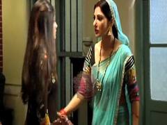 Manmohini: Sunanda gives Ananya motherly love 