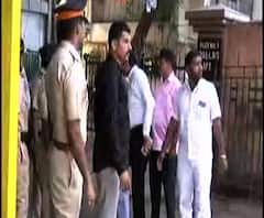 Maharashtra Government Formation | 'मातोश्री'वरील शिवसेना आमदारांची बैठक, मोबाईल फोनवर बंदी | ABP Majha 