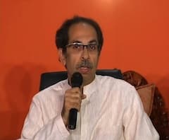 Uddhav Thackeray | मुख्यमंत्रीपदाच्या पालखीत शिवसैनिकाला बसवणार! शिवसेना आमदारांच्या बैठकीत उद्धव ठाकरेंचं विधान | ABP Majha 