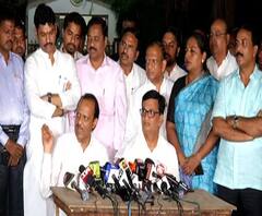 AJit Pawar | पेरणी वाया गेल्यानं खत आणि बियाणे शेतकऱ्यांना द्या : अजित पवार | ABP Majha