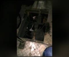 ST BUS | प्रवाशांच्या जीवाशी खेळ, कल्याण-मुरबाड एसटी बसमध्ये फुटबोर्डचा पत्राच गायब | ABP Majha