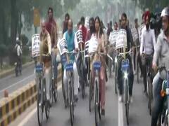 Parties try to gain political mileage via air pollution in Delhi