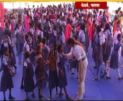 Karate camps | पालघरमध्ये महिला आणि मुलींसाठी कराटे प्रशिक्षण शिबीर | ABP Majha