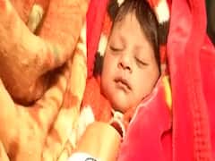 Hindu refugee family from Pakistan, name their new born 'Nagrikta'