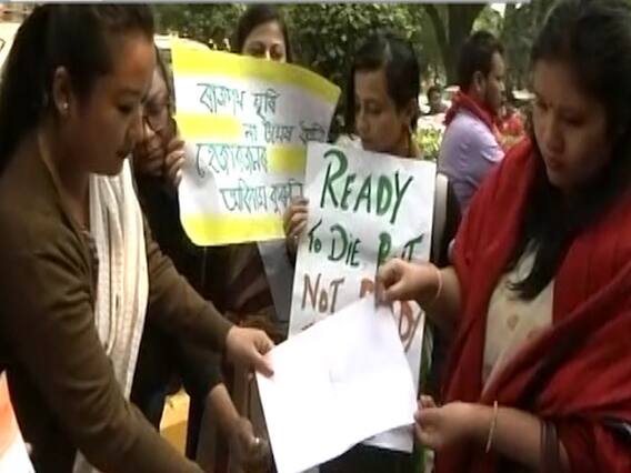 CAB: जंतर मंतर से लेकर गुवाहाटी तक बिल के विरोध में हो रहा प्रदर्शन, देखिए ग्राउंड रिपोर्ट