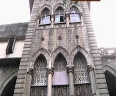 Special Report | नाशिक महापालिकेची अजब शक्कल, विभागीय कार्यालयाची डागडूजीसोडून जीर्ण इमारतीची गोण्यांचा डोंगर | ABP Majha