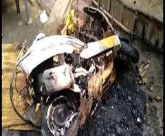 Reporter Stories: পাঁশকুড়ার বলরামপুরে তৃণমূল নেত্রীর বাড়িতে অগ্নিসংযোগের অভিযোগ বিজেপি আশ্রিত দুষ্কৃতীদের বিরুদ্ধে