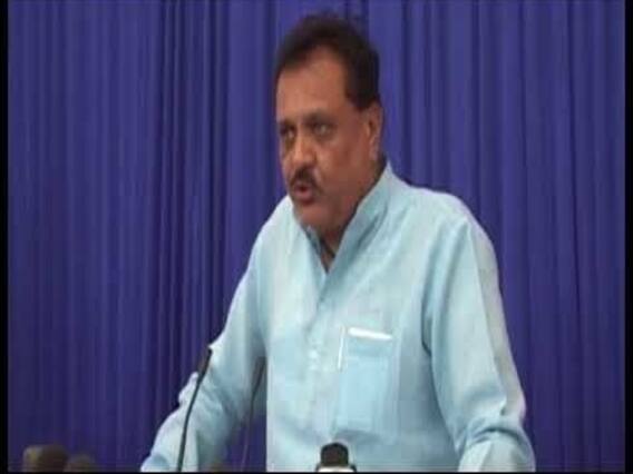 2002ના ગુજરાતના રમખાણોમાં ક્લિનચીટ મુદ્દે કોંગ્રેસના નેતા વીરજી ઠુમ્મરે શું કહ્યું? જુઓ વીડિયો