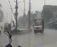 Nagpur Rain | नागपूरकर अनुभवतायत दोन ऋतू, सकाळपासून नागपुरात मुसळधार पाऊस | ABP Majha