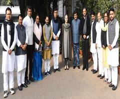 Sonia Gandhi | विचारसरणीशी तडजोड नको, सोनियां गांधींचा कानमंत्र | ABP Majha