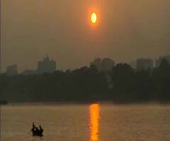 বছরের শেষ দিনে কচিকাঁচাদের ভিড় নিকো পার্কে, গঙ্গাপাড়ে দশকের শেষ সূর্যাস্ত