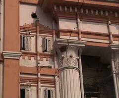 মেডিক্যাল কলেজের এম সি এইচ বিল্ডিংয়ে বিপজ্জনক ফাটল