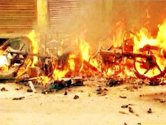 CAA Protest में हिंसा करने वालों के खिलाफ कार्रवाई करने के लिए एक्शन में पुलिस, देखिए ये रिपोर्ट