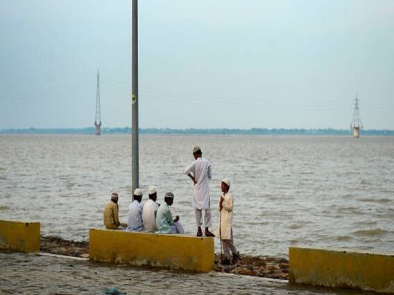 Citizenship Bill पर देश के मुसलमानों को कौन डरा रहा है? 