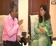 Pankaja Munde | केंद्रात नव्हे तर राज्यातच नेत्यांची तिकिटं कापली गेली : पंकजा मुंडे | ABP Majha 