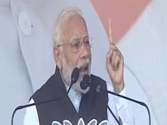 Jharkhand के Barhi में PM Modi बोले- कांग्रेस अपने मतलब के लिए गठबंधन और जनादेश का उपयोग करती है | Full Speech