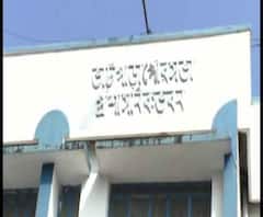 Reporter Stories: ভাটপাড়া পুরসভায় পুরপ্রধানের বিরুদ্ধে অনাস্থা প্রস্তাব আনল তৃণমূল