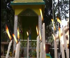 Reporter Stories: বড়দিনের উৎসবে মাতোয়ারা মালদা, রথবাড়ি চার্চে চলছে নাচ-গান