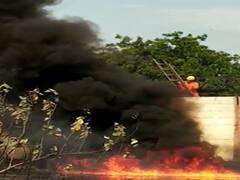 મહેસાણાઃ બહુચરાજીમાં ONGC પ્લાન્ટ બહાર લાગી આગ, જુઓ વીડિયો