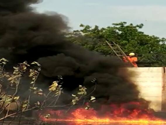 મહેસાણાઃ બહુચરાજીમાં ONGC પ્લાન્ટ બહાર લાગી આગ, જુઓ વીડિયો