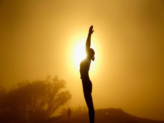 योग में क्या है आसनों का महत्व ? देखिए | योग यात्रा Baba Ramdev के साथ