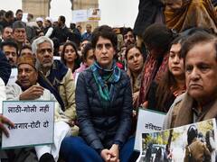 Congress' Priyanka Gandhi blames Modi govt of suspending internet services in Delhi 