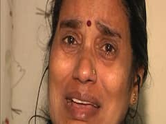 निर्भया को इंसाफ मिलने में हो रही देरी पर भावुक हुईं निर्भया की मां 