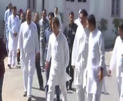 #NOTOVIOLENCE नागरिकत्त्व कायदा, NRC विरोधात काँग्रेस आक्रमक, राजघाटावर सोनिया, राहुल गांधी यांचं धरणं आंदोलन | ABP Majha 