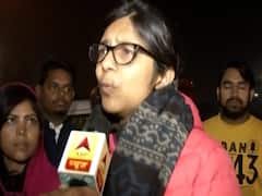 महिला सुरक्षा के लिए धरने पर बैठीं Swati Maliwal को जंतर मंतर से राजघाट किया गया शिफ्ट