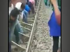 Know truth behind video claiming Muslims vandalizing railway track | Mathrubhumi