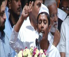 Sharad Pawar Birthday | शरद पवार यांच्या वाढदिवसानिमित्त आत्महत्या केलेल्या शेतकऱ्याच्या मुलाचे भावूक करणारे भाषण | ABP MAJHA