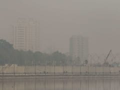 અમદાવાદમાં સવારથી જ ધૂમ્મસભર્યુ વાતાવરણ, શહેરમાં વિઝિબિલીટી ઝીરો, જુઓ વીડિયો