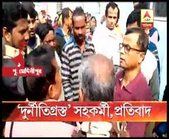 দুর্নীতিতে অভিযুক্ত সহকর্মীকে নিয়ে কাজ করতে অস্বীকার, তমলুকে জেলা পোস্ট অফিসে কর্মবিরতি কর্মীদের 