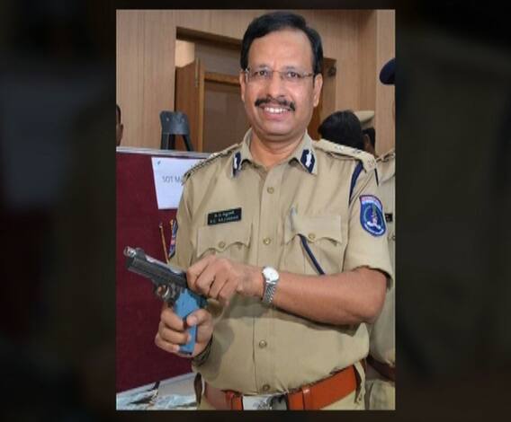 Who is V.C. Sajjanar | कोण आहे व्ही सी सज्जनार? | ABP Majha 