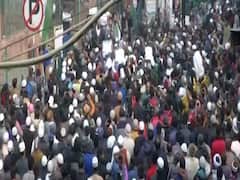 Delhi: Protest outside Jama Masjid against CAA