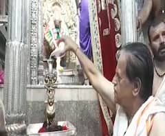 Solar Eclipse | ग्रहण काळातही अंबाबाईचं दर्शन खुलं | Kolhapur | ABP Majha 